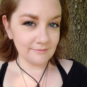 Meet your Posher, Brenna